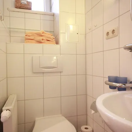Apartment Warnemuende Seebrise Ref 50356 Rostock